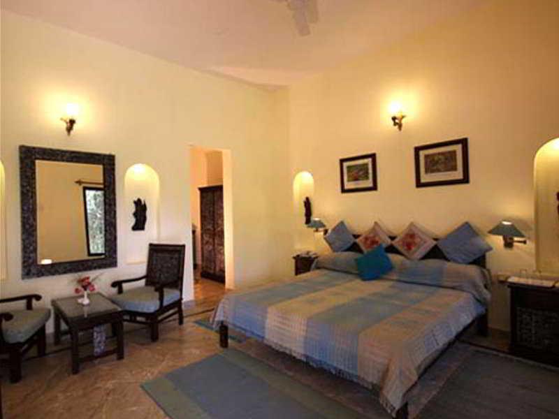 Tiger'S Den Resort Bandhavgarh National Park Bagian luar foto