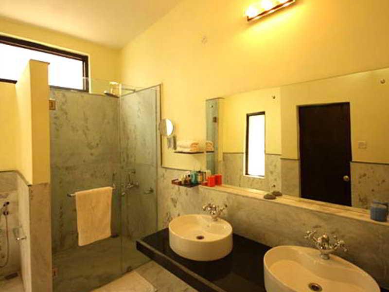 Tiger'S Den Resort Bandhavgarh National Park Bagian luar foto