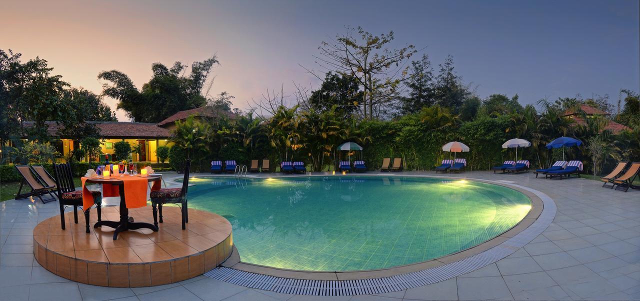 Tiger'S Den Resort Bandhavgarh National Park Bagian luar foto