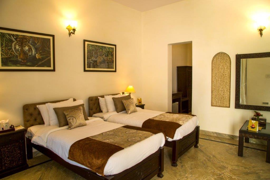 Tiger'S Den Resort Bandhavgarh National Park Bagian luar foto