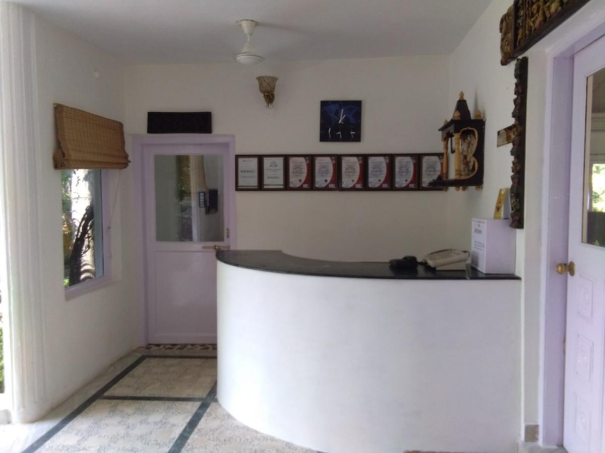 Tiger'S Den Resort Bandhavgarh National Park Bagian luar foto